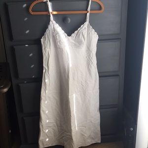 MARKS AND SPENCER White Vintage Slip